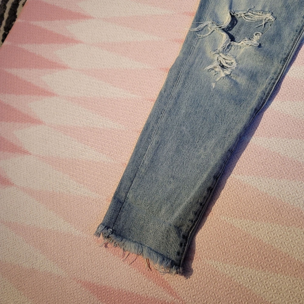 Jeans - Picture 2 of 4